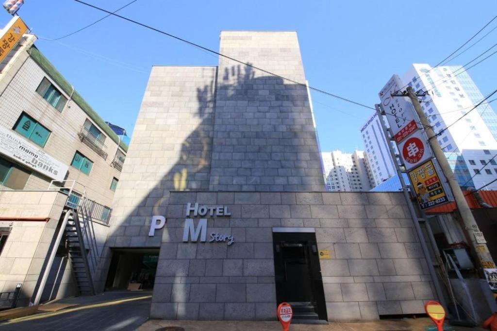 Hotel M Story Suwon Bagian luar foto